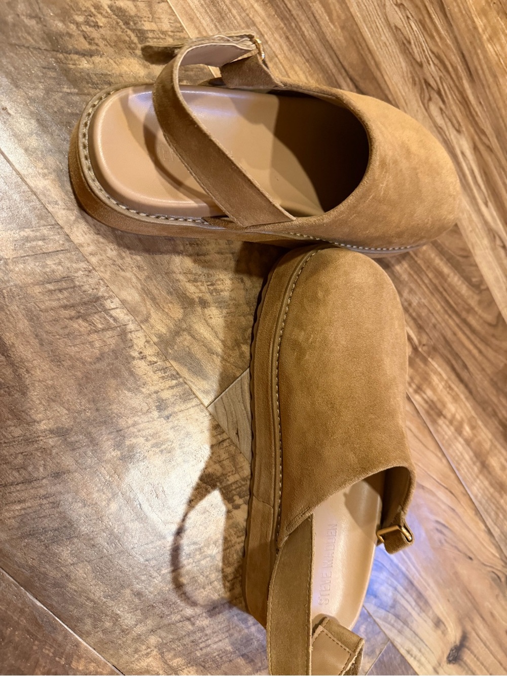 Steve Madden Tan Suede Slingback Platform Clogs - Picture 3 of 5